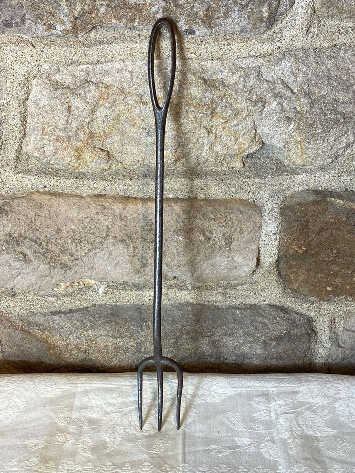 ANTIQUE IRON FIREPLACE FORK TOOL